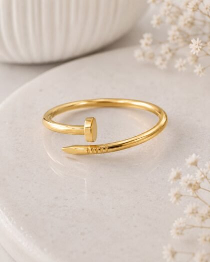 Luxe Nail Cuf