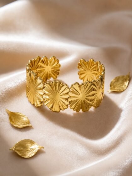 Golden Daisy Bloom Cuff