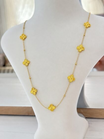 Clover Flower Necklace