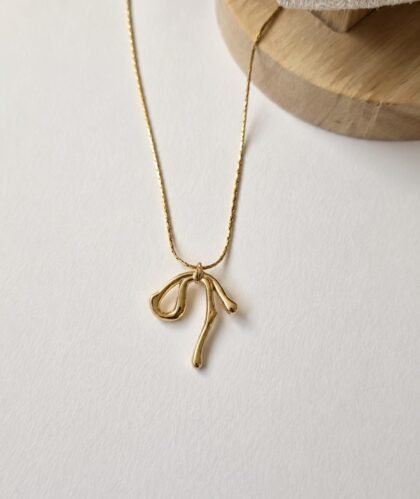 Golden Bow Pendant Necklace